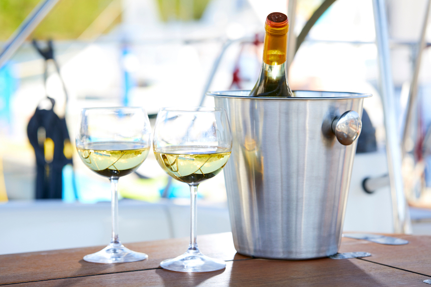 3 trucchi per raffreddare il vino rapidamente